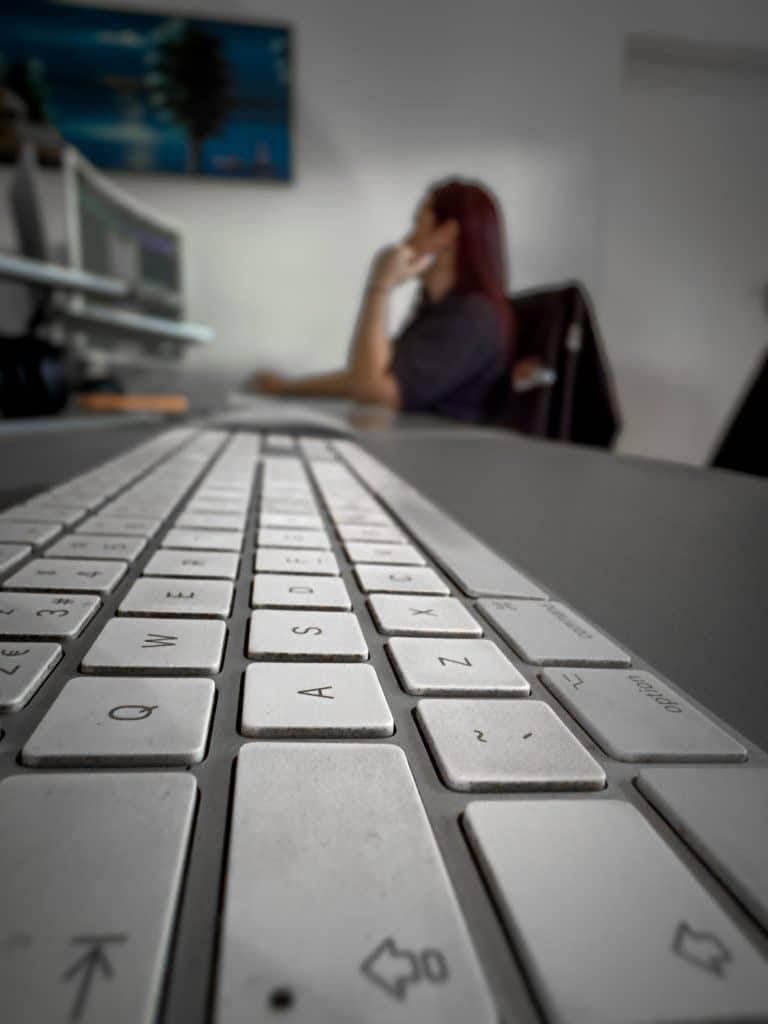 Slick shot of the keyboard & Tam working.